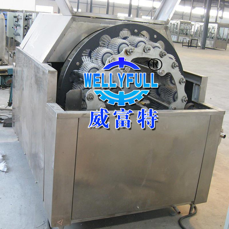 GHR-A2000型半自動(dòng)啤酒洗瓶機(jī)